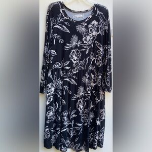 Plus size black long sleeve Maurice’s brand new